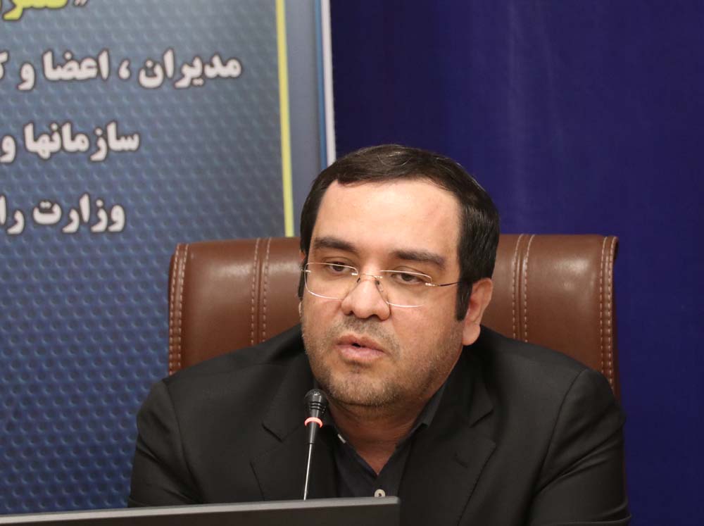 فعالیت هسته های گزینش برای انتخاب افراد کارآمد،  خدمت به کشور است